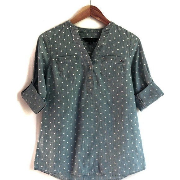 Tommy Hilfiger button down chambray polka dot - Picture 1 of 7